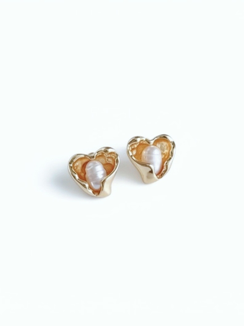 Gold-plated Heart Freshwater Pearl Stud Earrings - Women Jewelry S925 Pin - NEW
